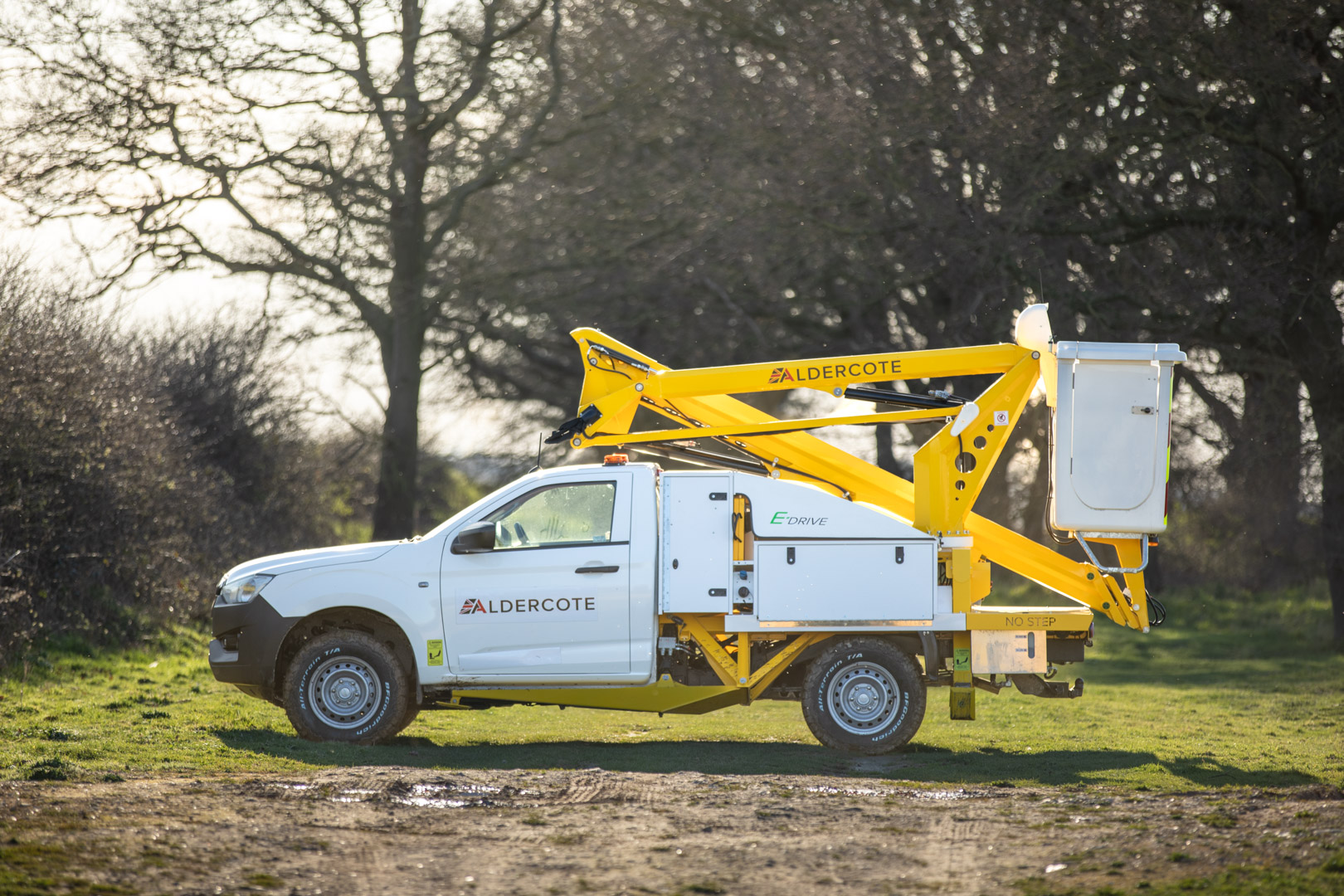 Aldercote_CZ140-Cargo-Side-profile.jpg
